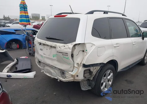 2015 Subaru Forester 2.5I z USA, uszkodzony, nr VIN JF2SJABC4FH493258